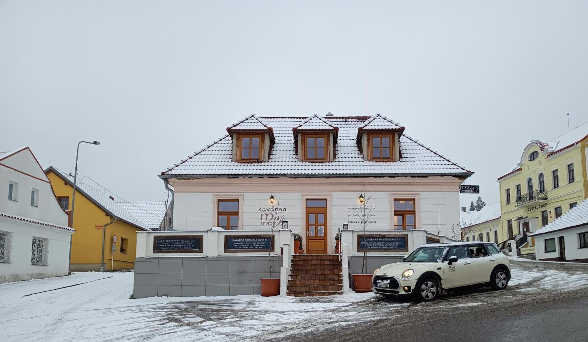 Apartmany Maly Mnich Mnisek pod Brdy Luaran gambar